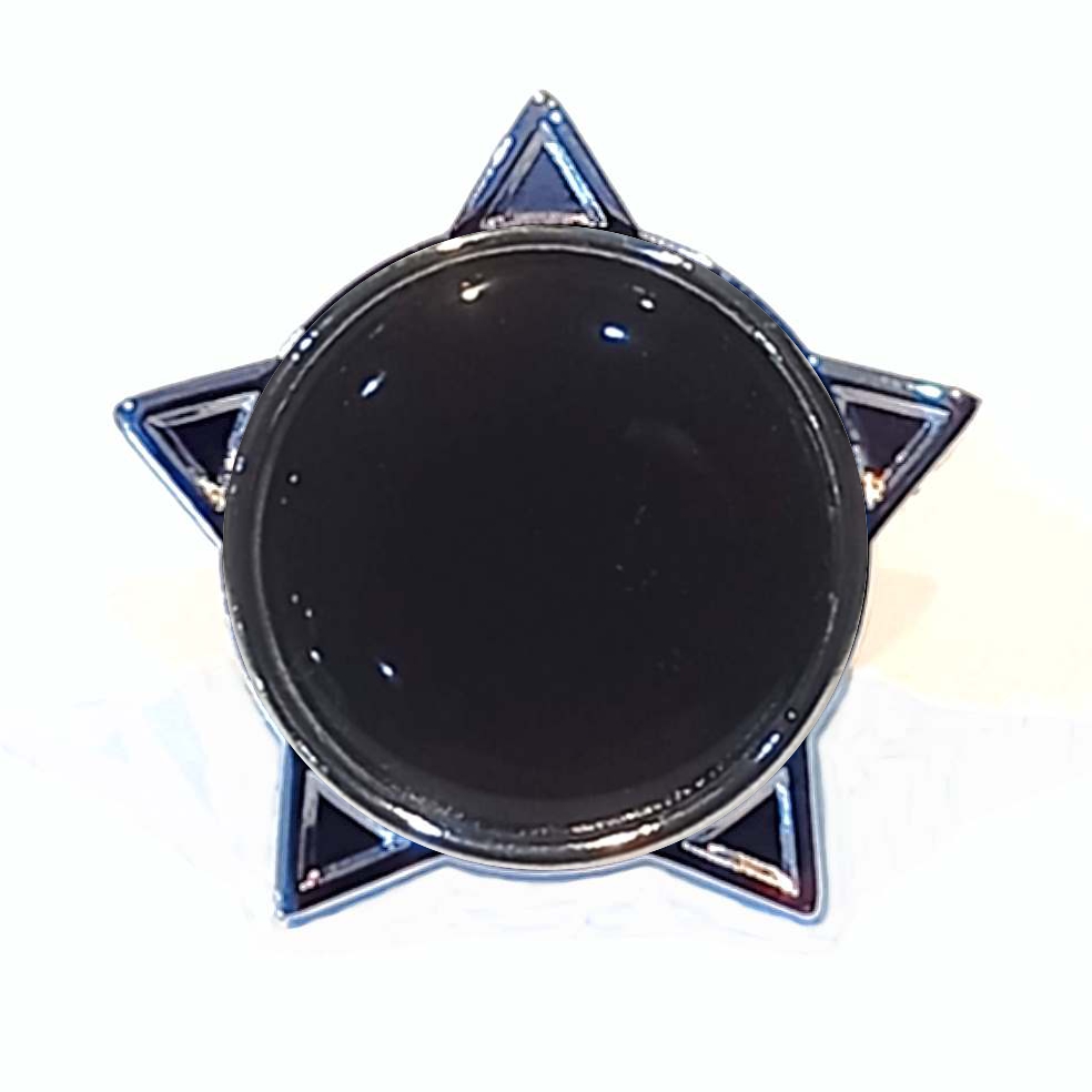 Black star badge