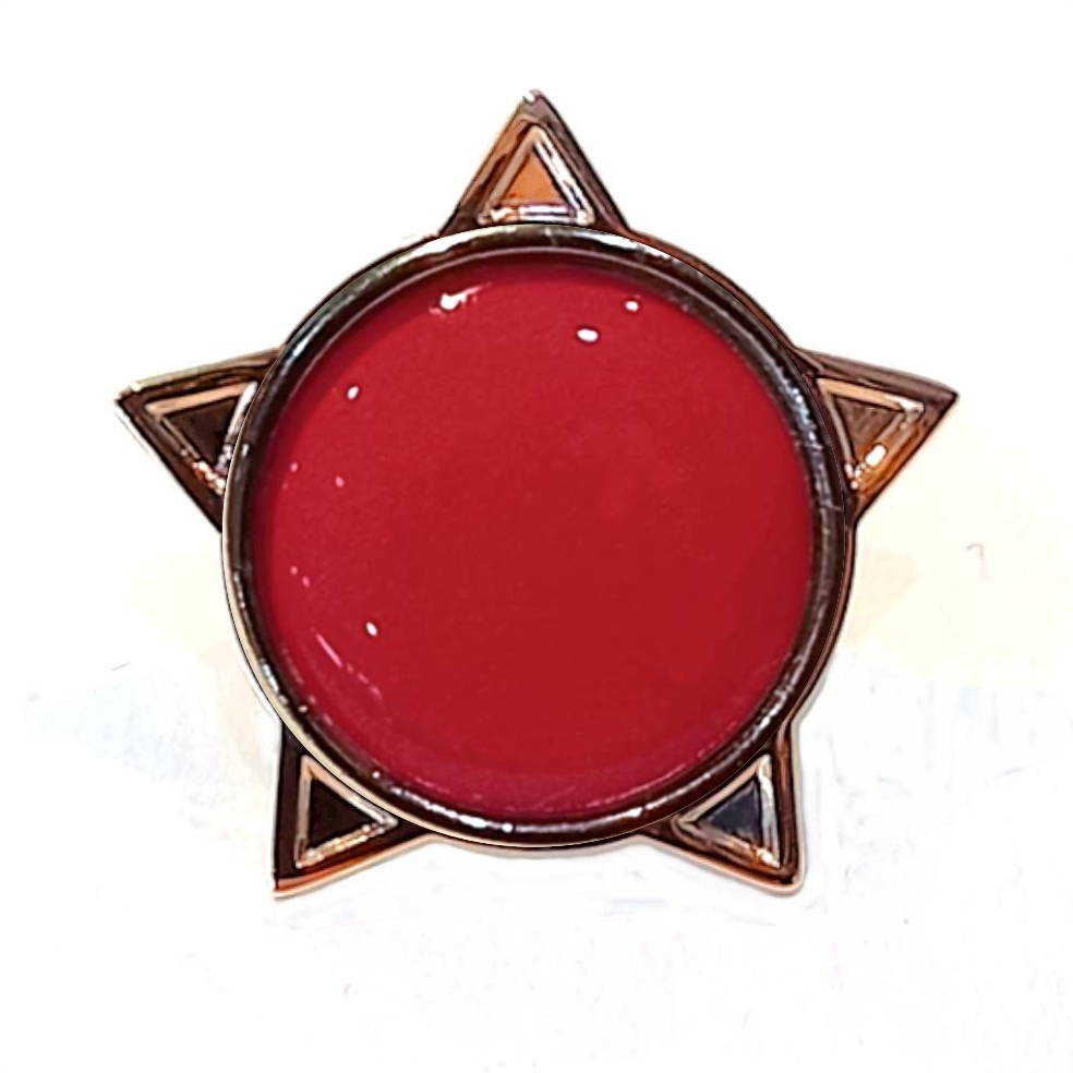 Scarlet Red star badge