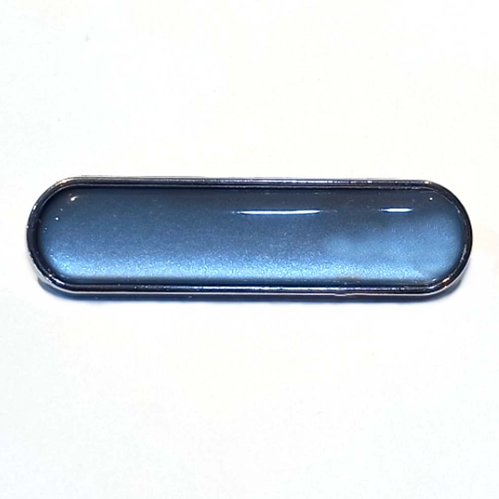 Silver bar badge